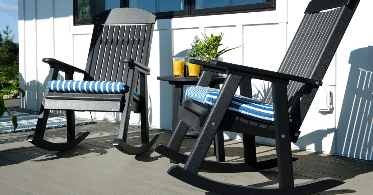 How To Choose the Best Outdoor Rocking Chairs for Your Patio