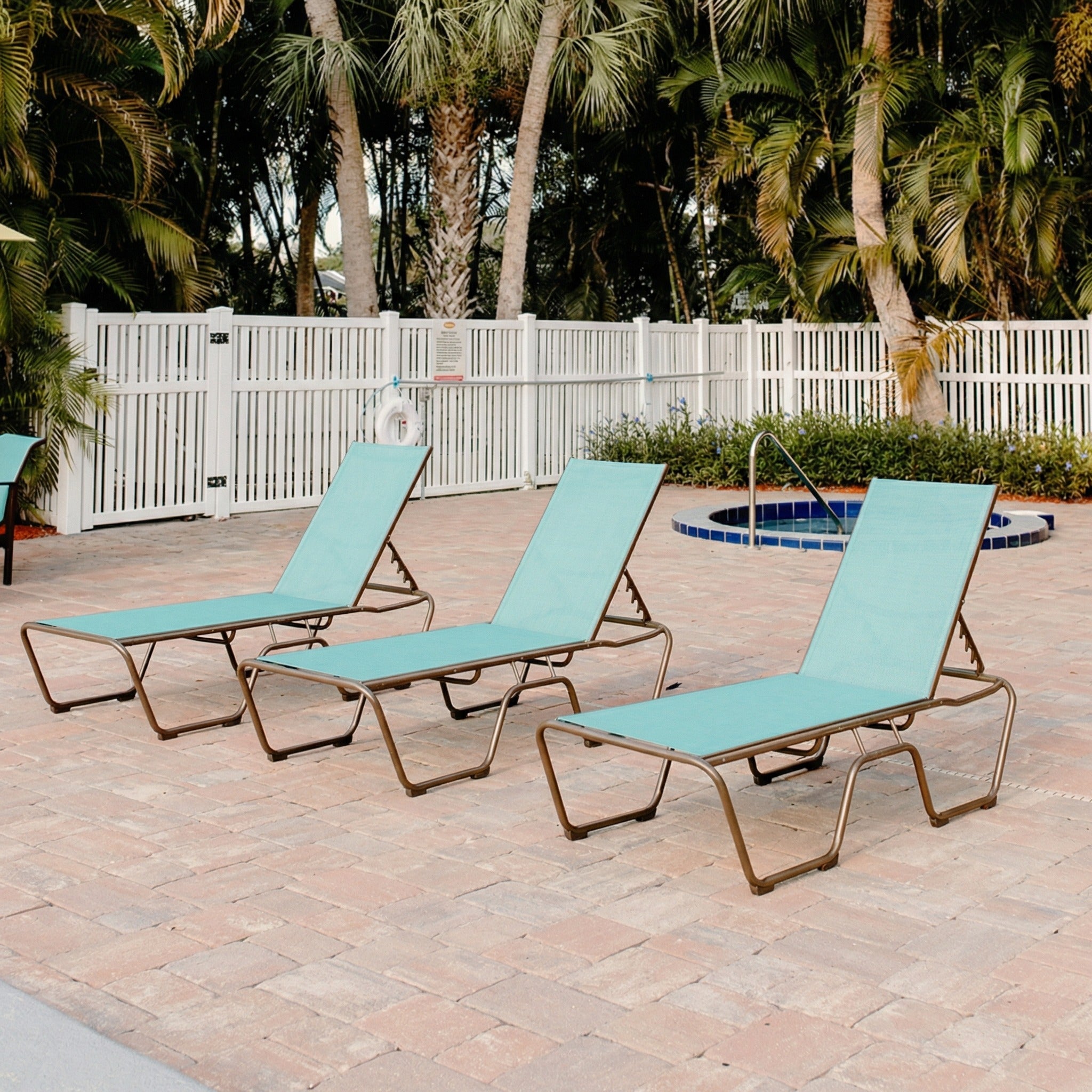 Windward Country Club Collection