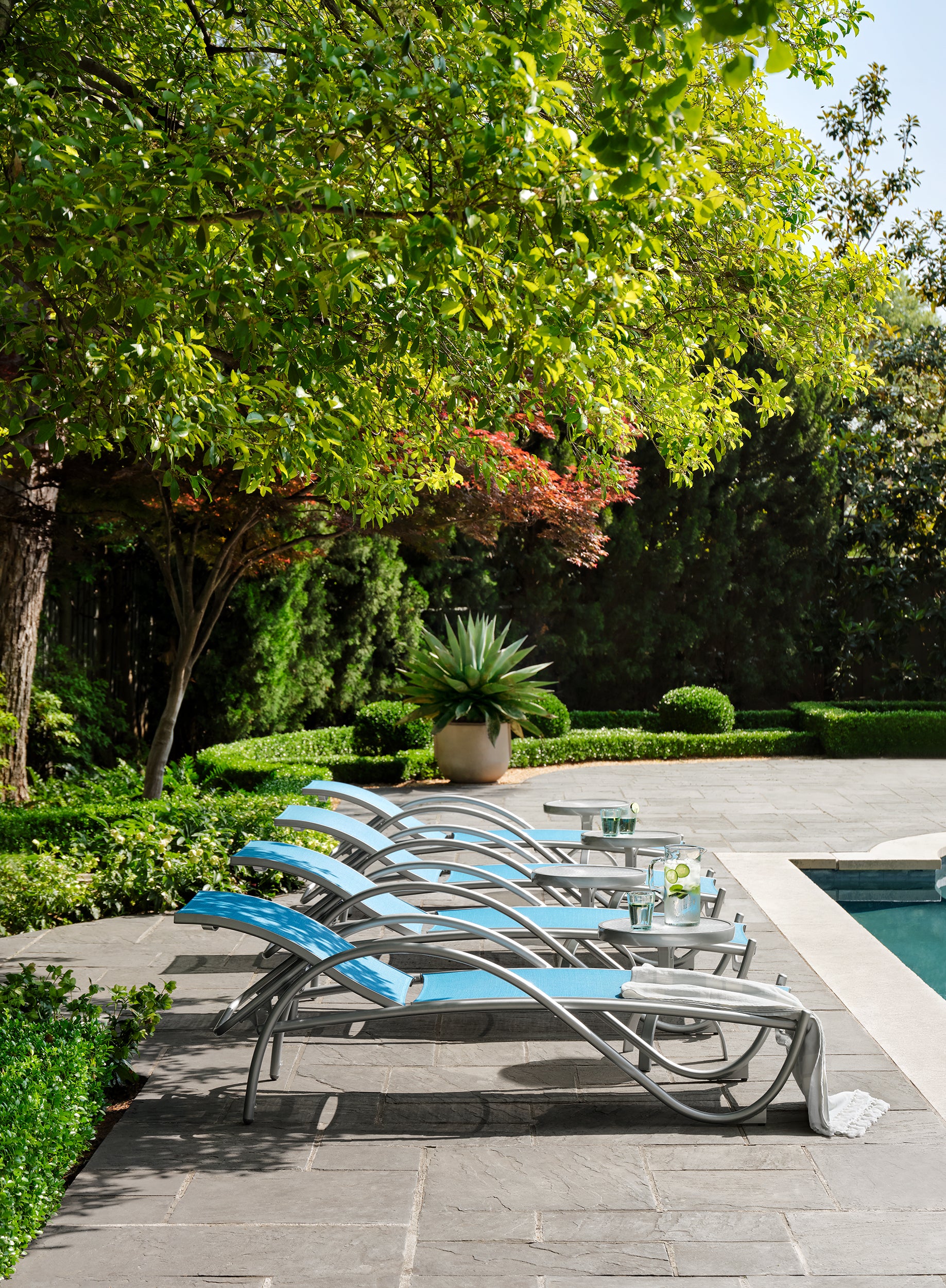 Tribeca Sling Adjustable Chaise Lounge