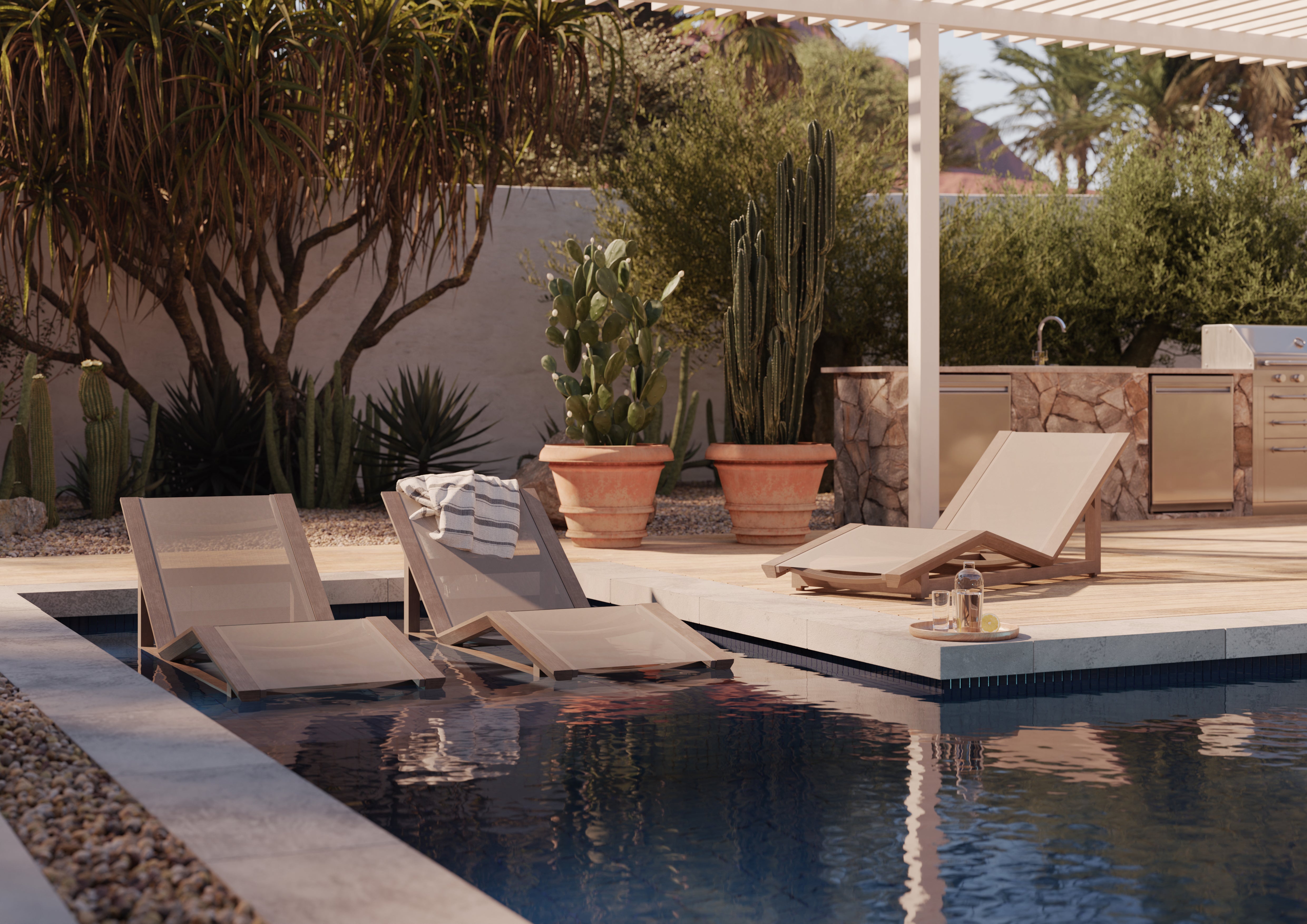 Sierra Baja Sling Lounge Chair