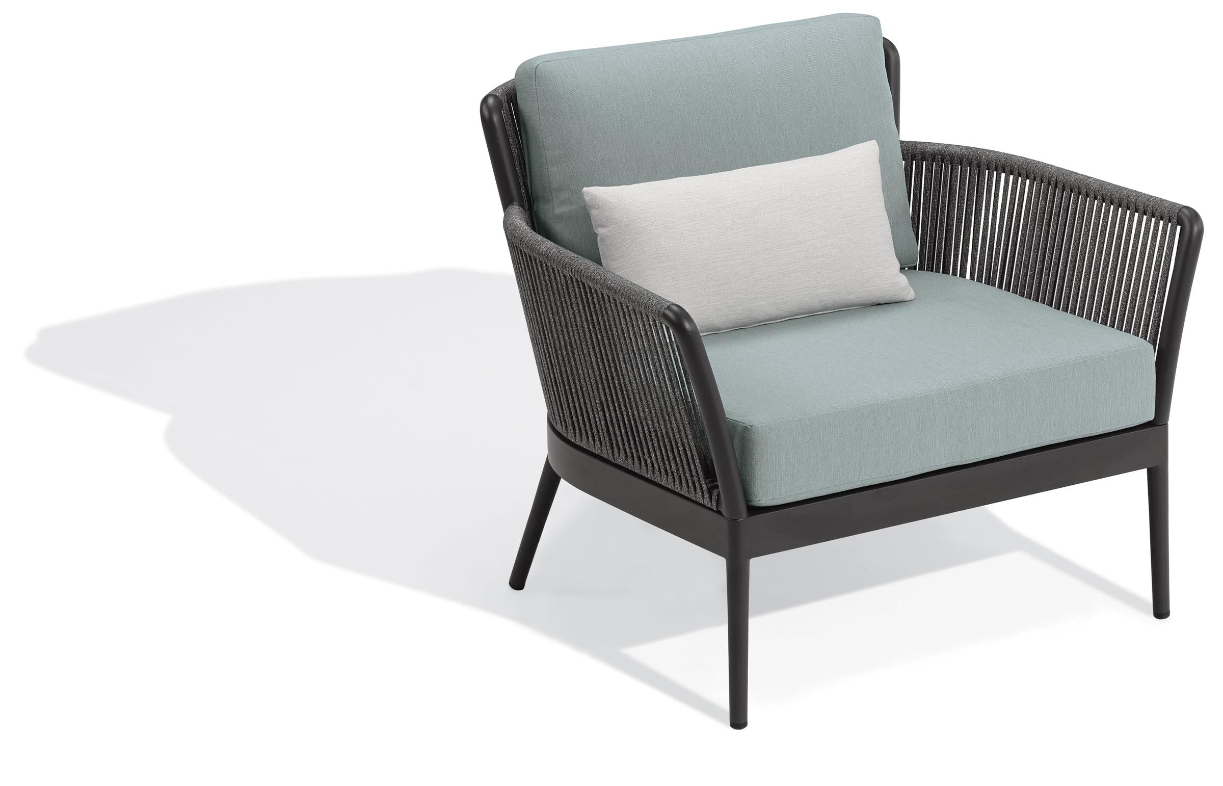 Nette Club Chair