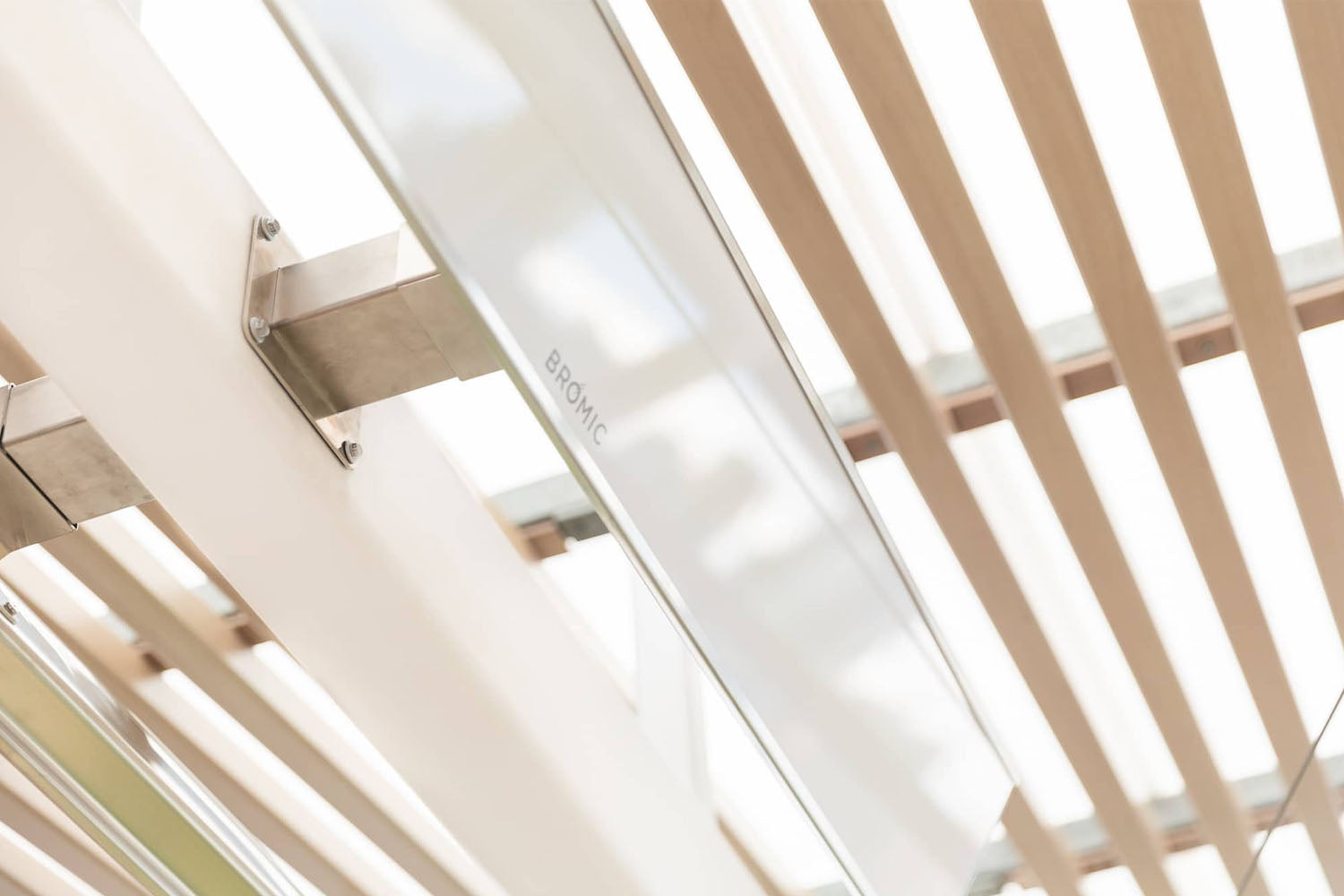 Platinum Smart-Heat Electric | 4500W | 220V-240V | White