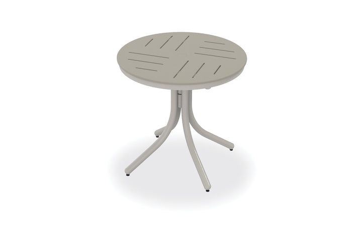 30" Round MGP Table Top w/ Standard Legs - Dining Height