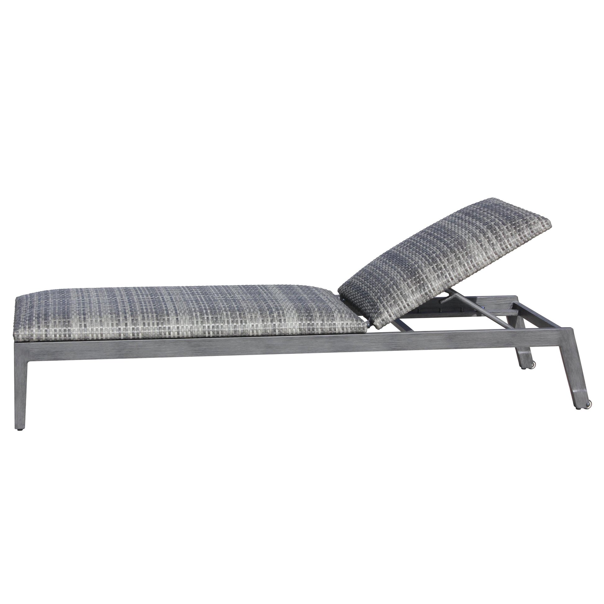 ratana-biltmore-adjustable-lounger-with-wheels-2
