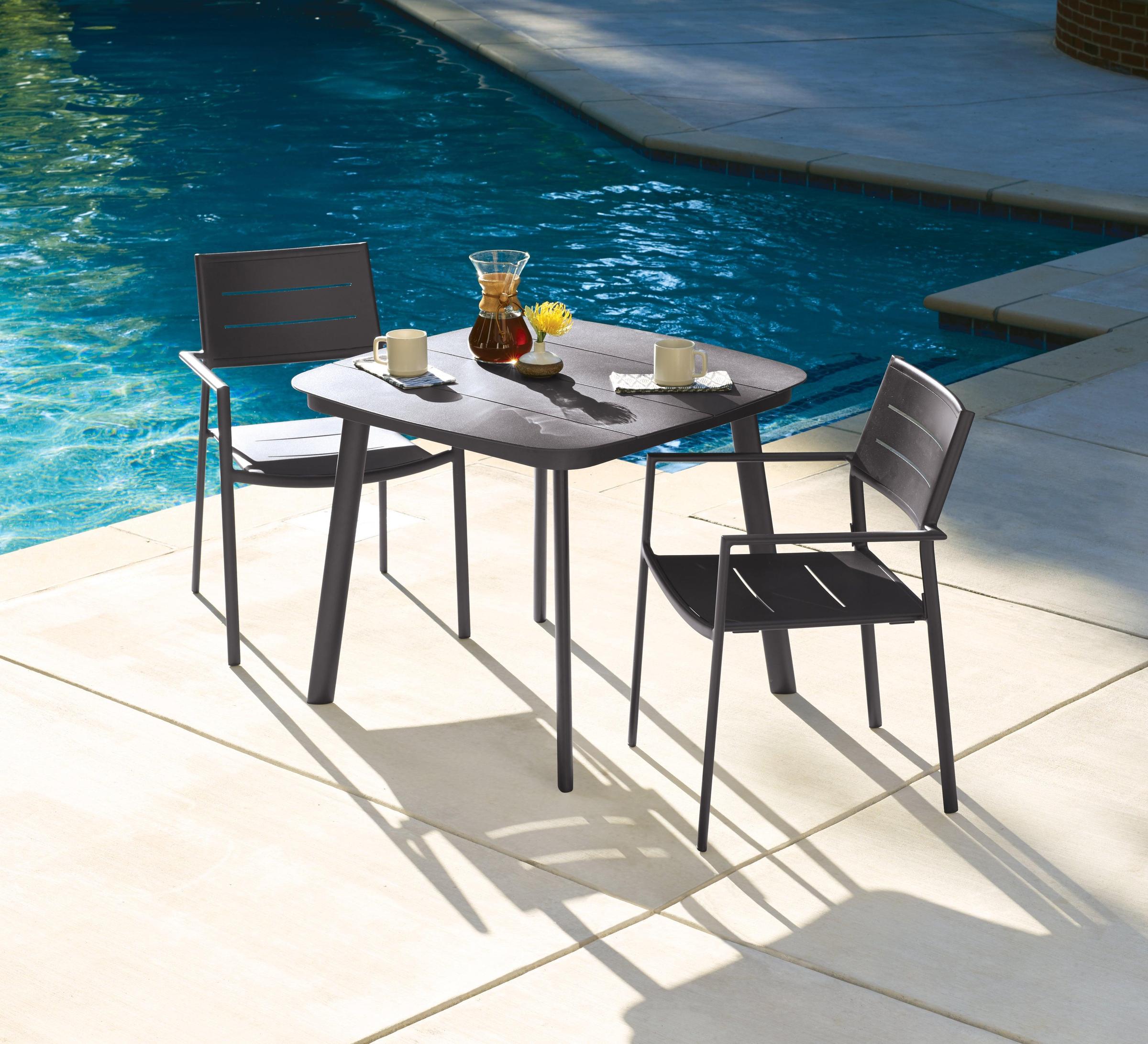 Eiland 3-Piece 36" Dining Table & Armchair Set