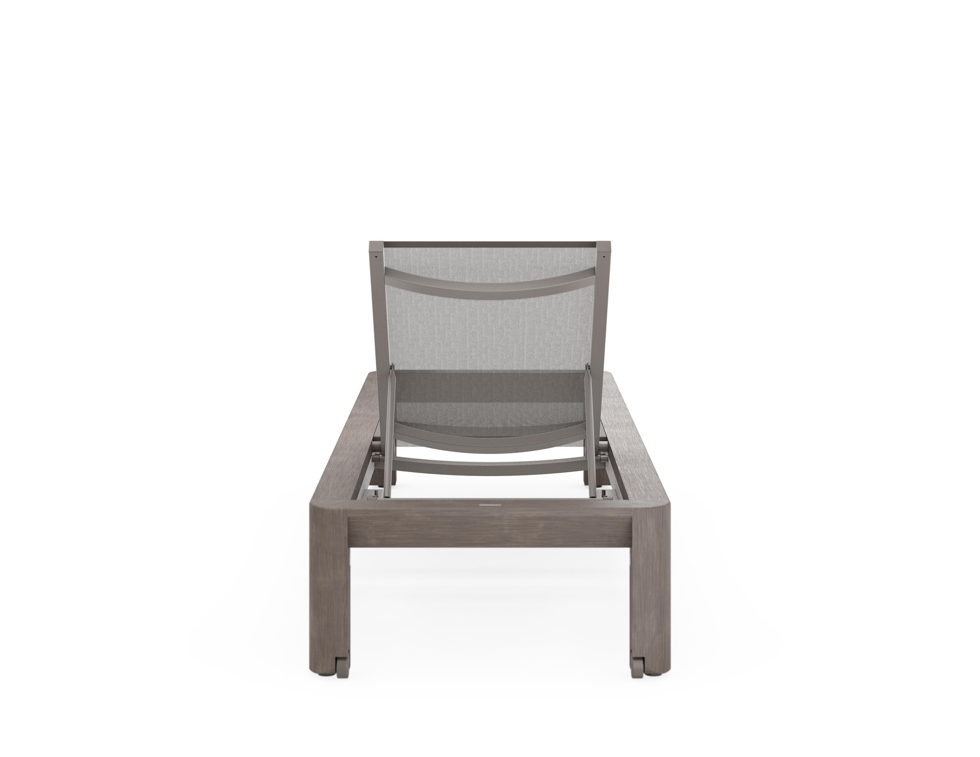 Beau Chaise Lounge Sling