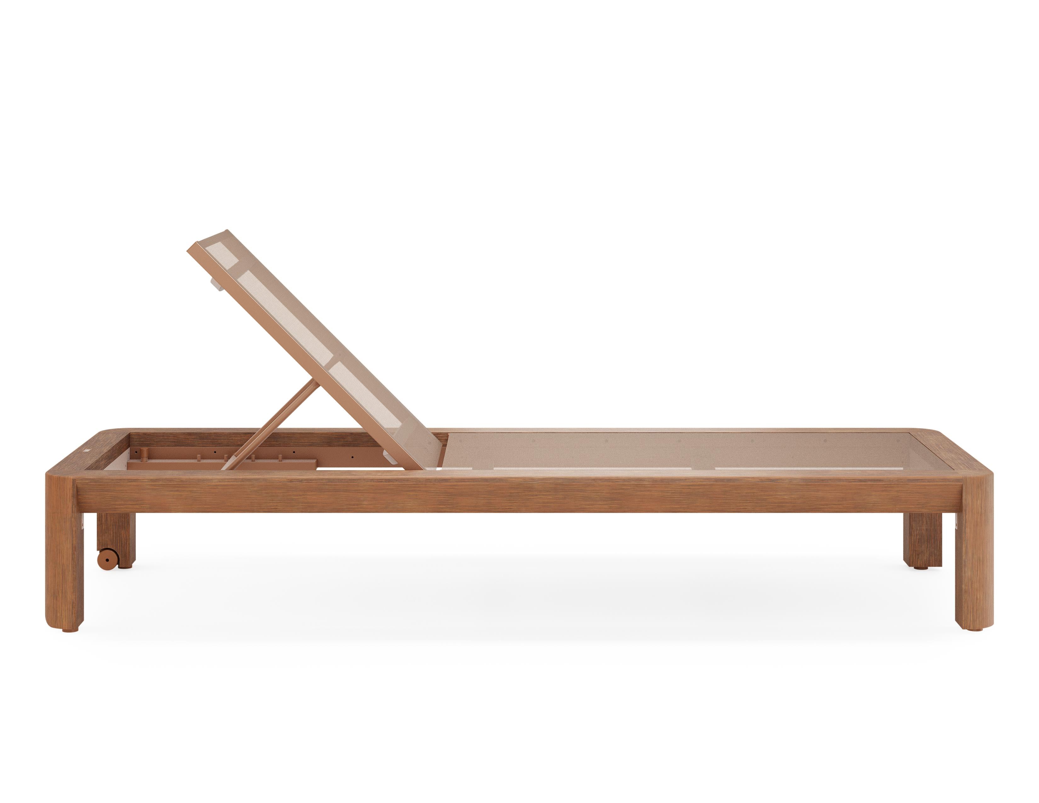 Beau Chaise Lounge Sling