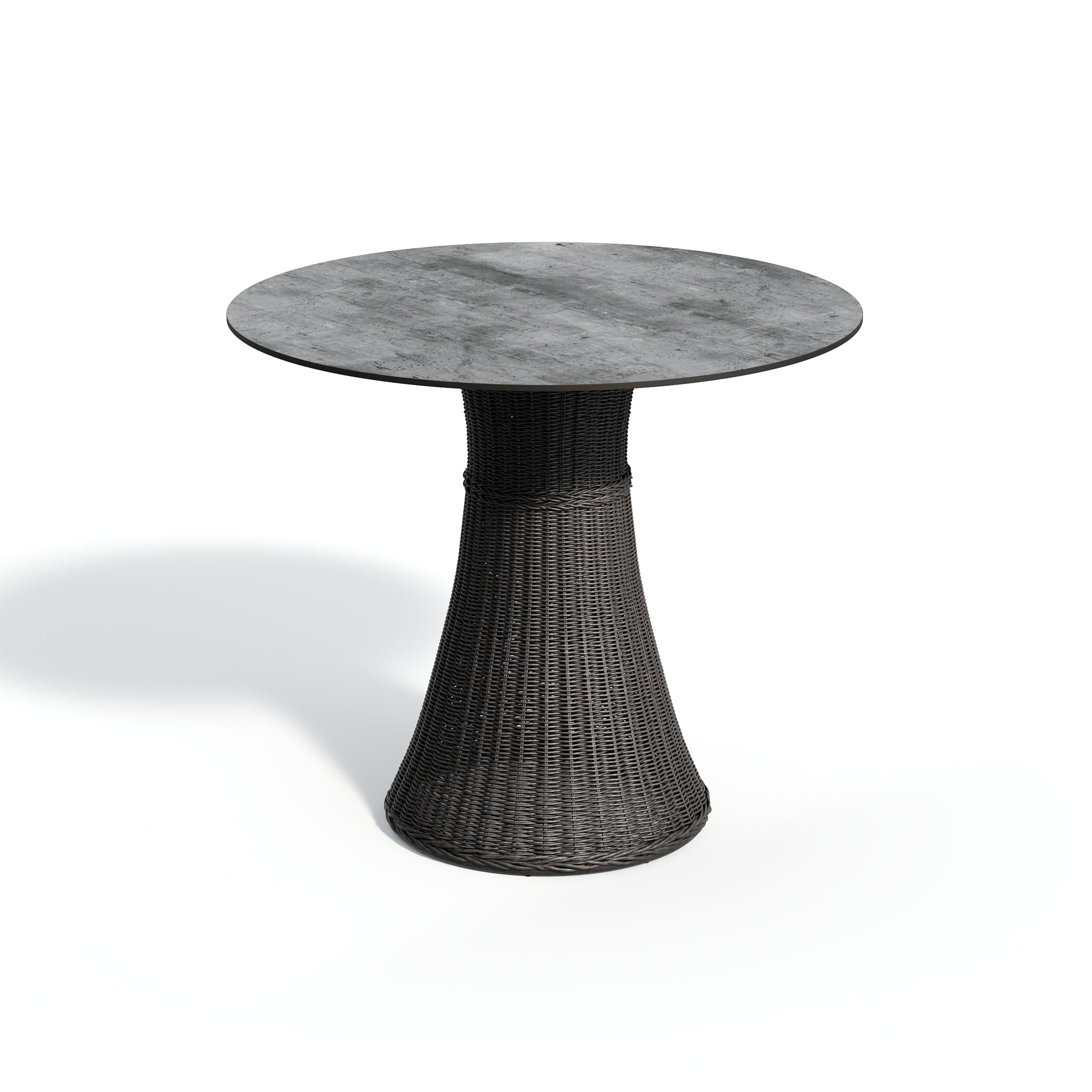 Tulle 48" Round Bar Table