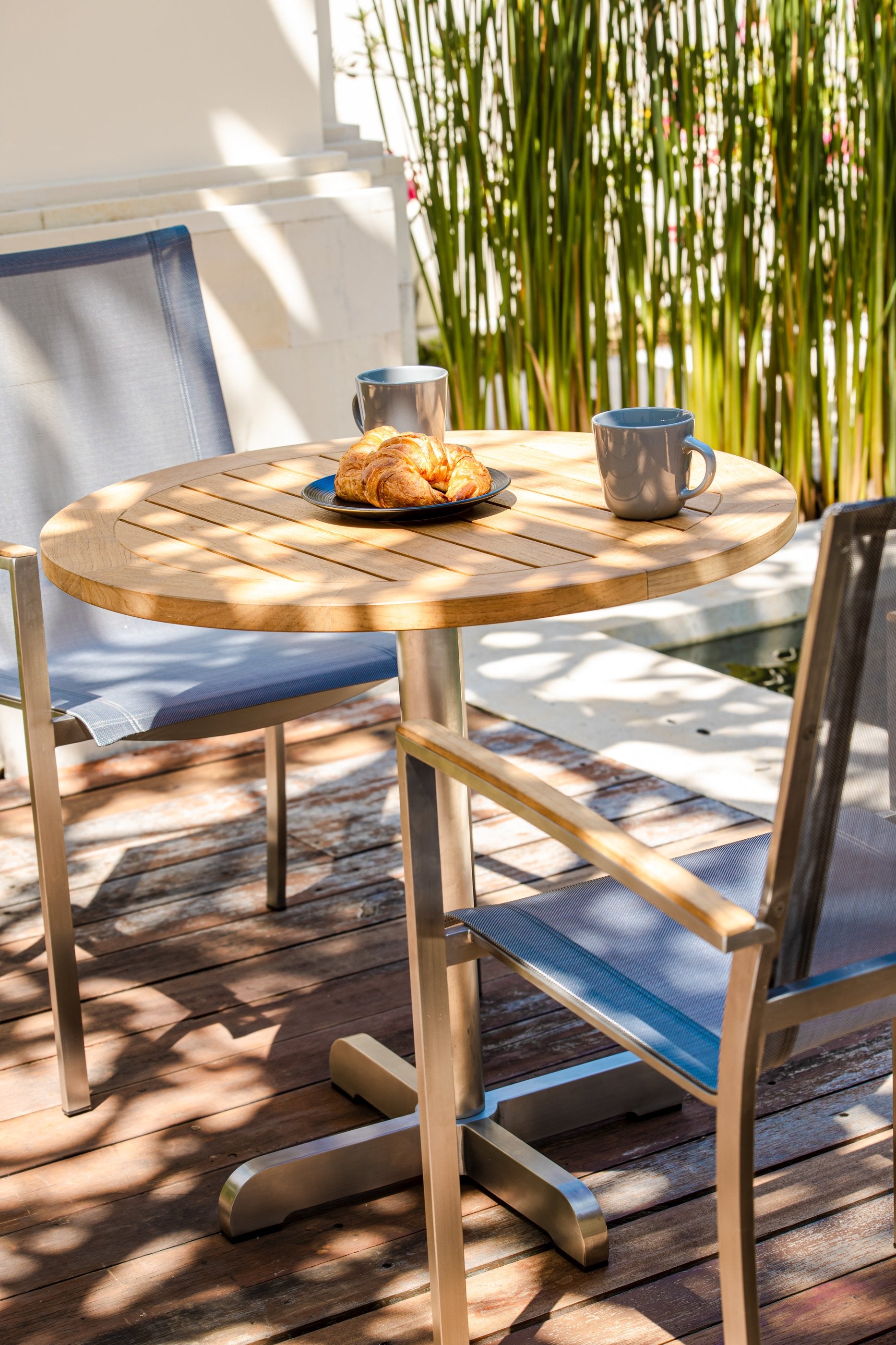 Three Birds Casual Avanti