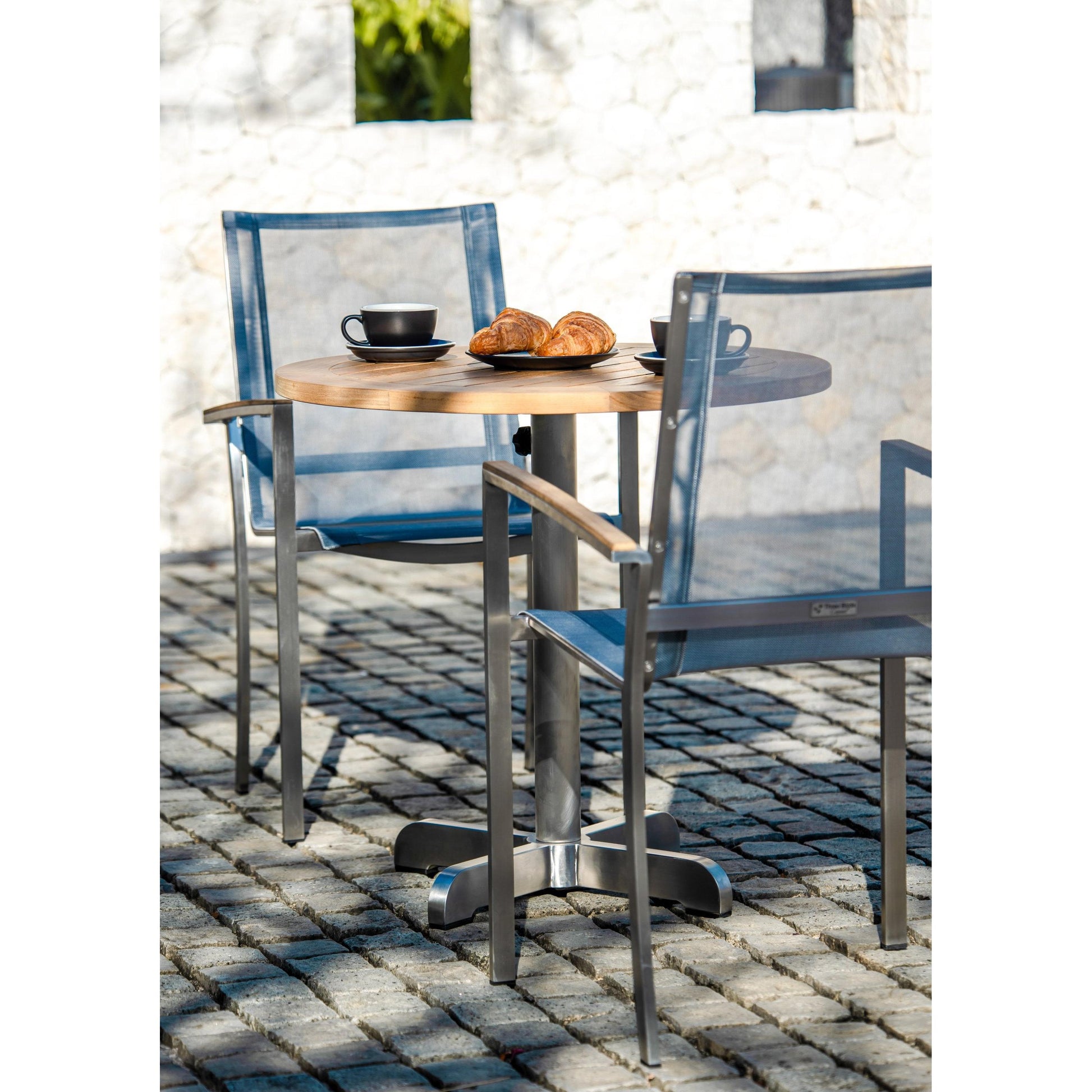 Three Birds Casual Avanti