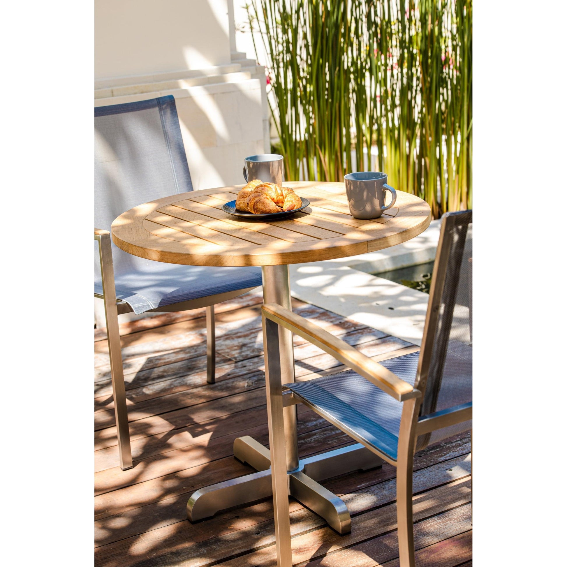 Three Birds Casual Avanti