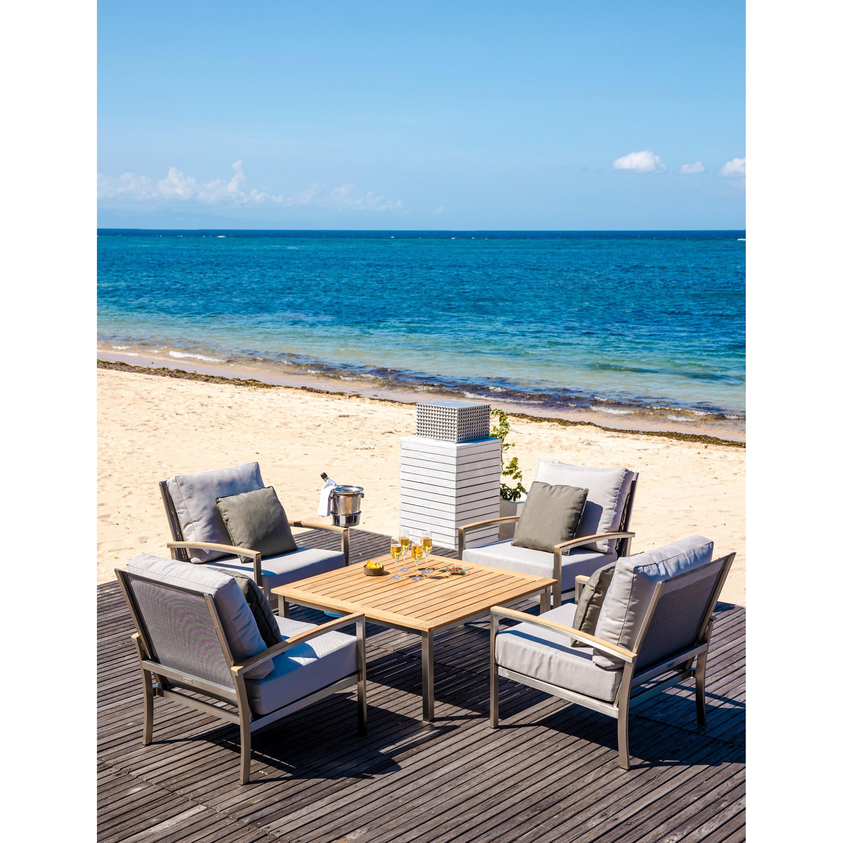 Three Birds Casual Avanti