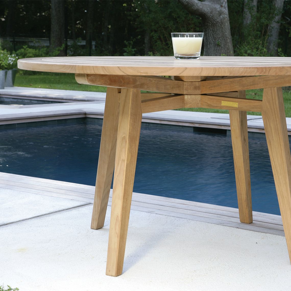 Algarve 52" Dining Table