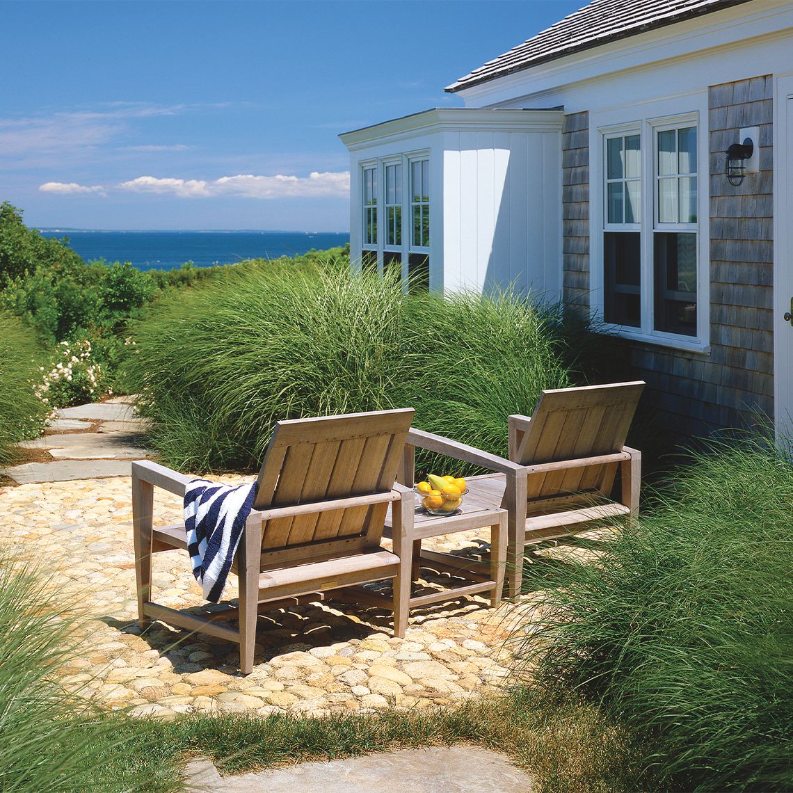 Kingsley Bate Amalfi-Lifestyle Image