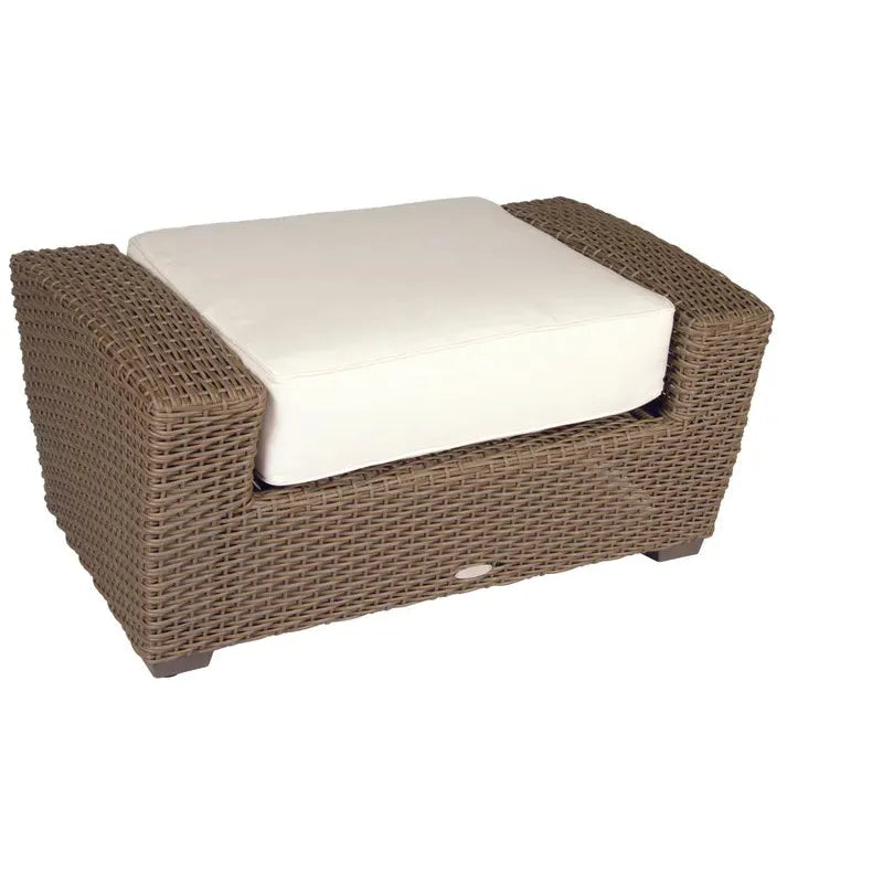 Augusta Ottoman