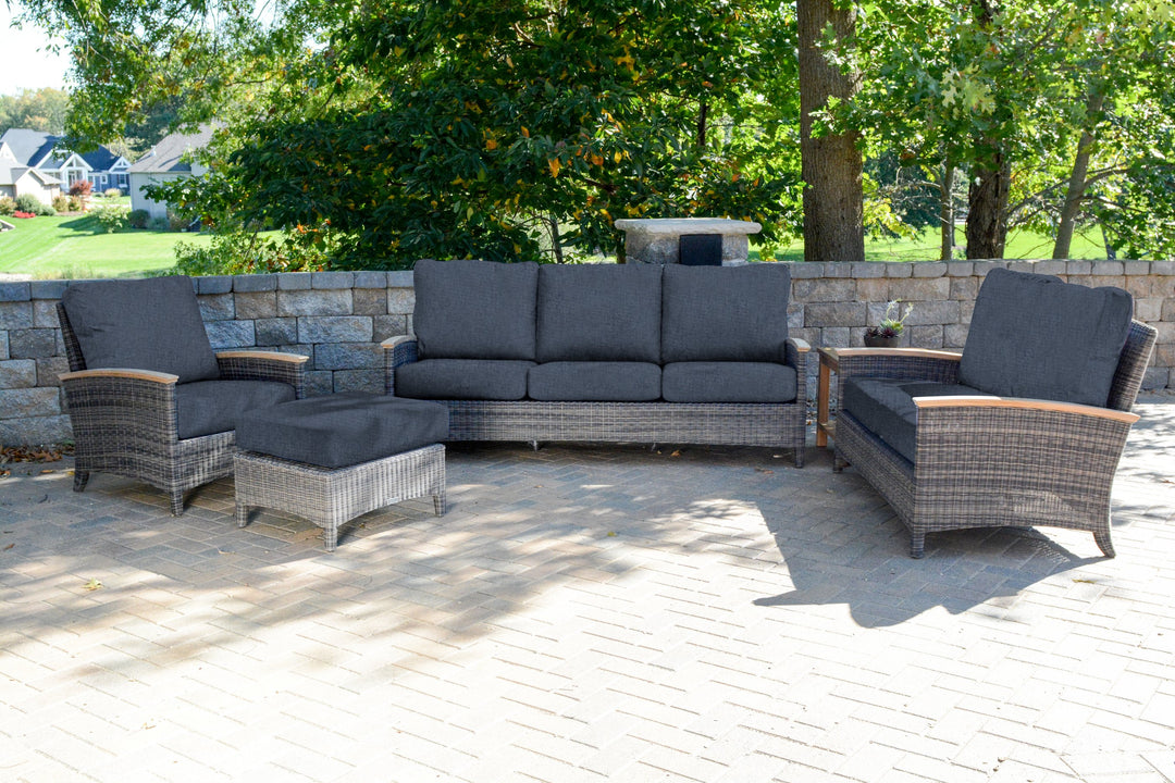 Three Birds Casual Bella