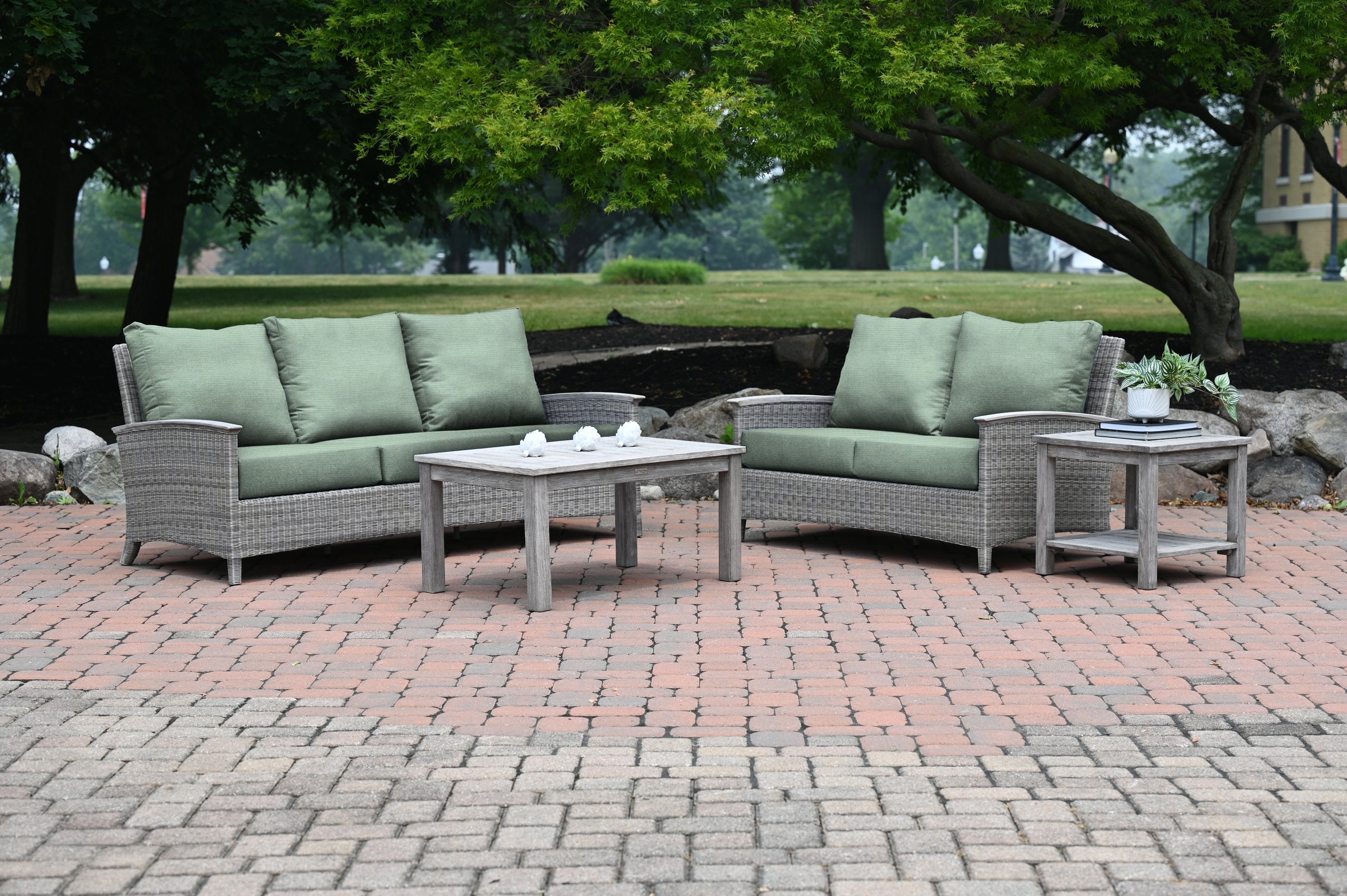 Three Birds Casual Bella