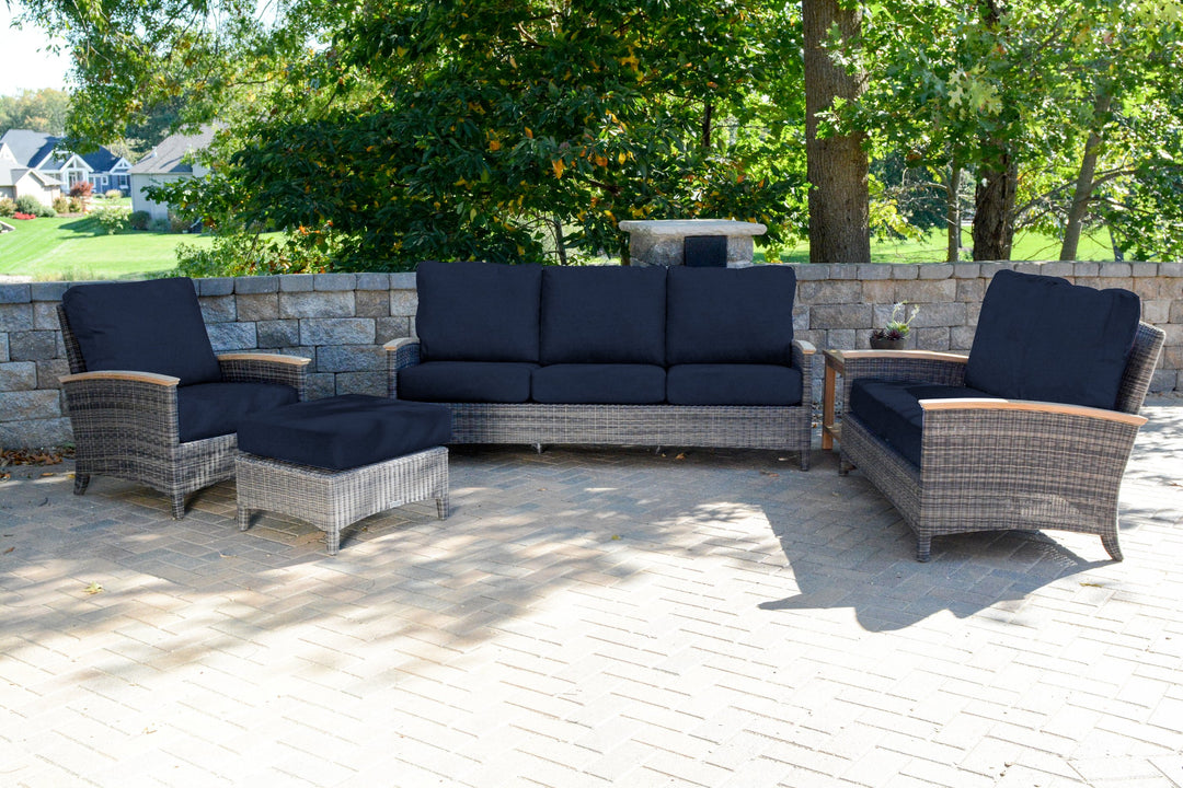 Three Birds Casual Bella-Lifestyle Image