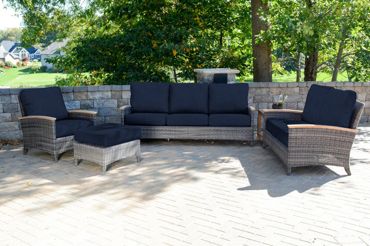 Three Birds Casual Bella-Lifestyle Image