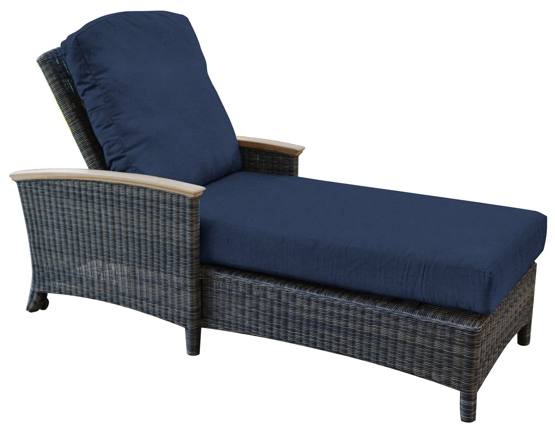 Bella Chaise Lounger