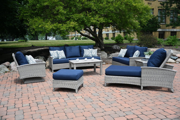 Three Birds Casual Bella