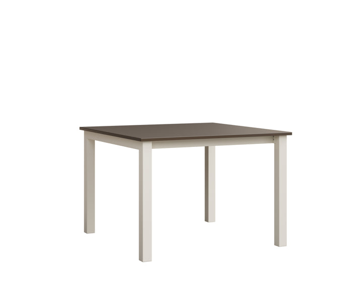 Berkley Expandable 42" x 42" Table