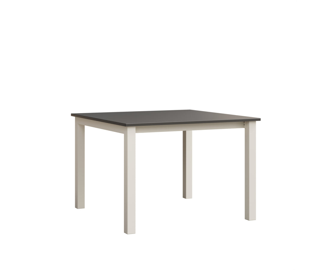 Berkley Expandable 42" x 42" Table