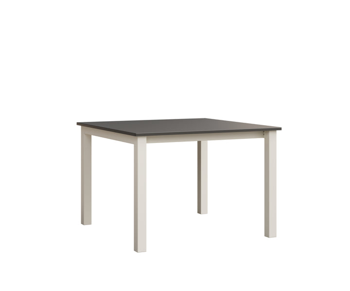 Berkley Expandable 42" x 42" Table