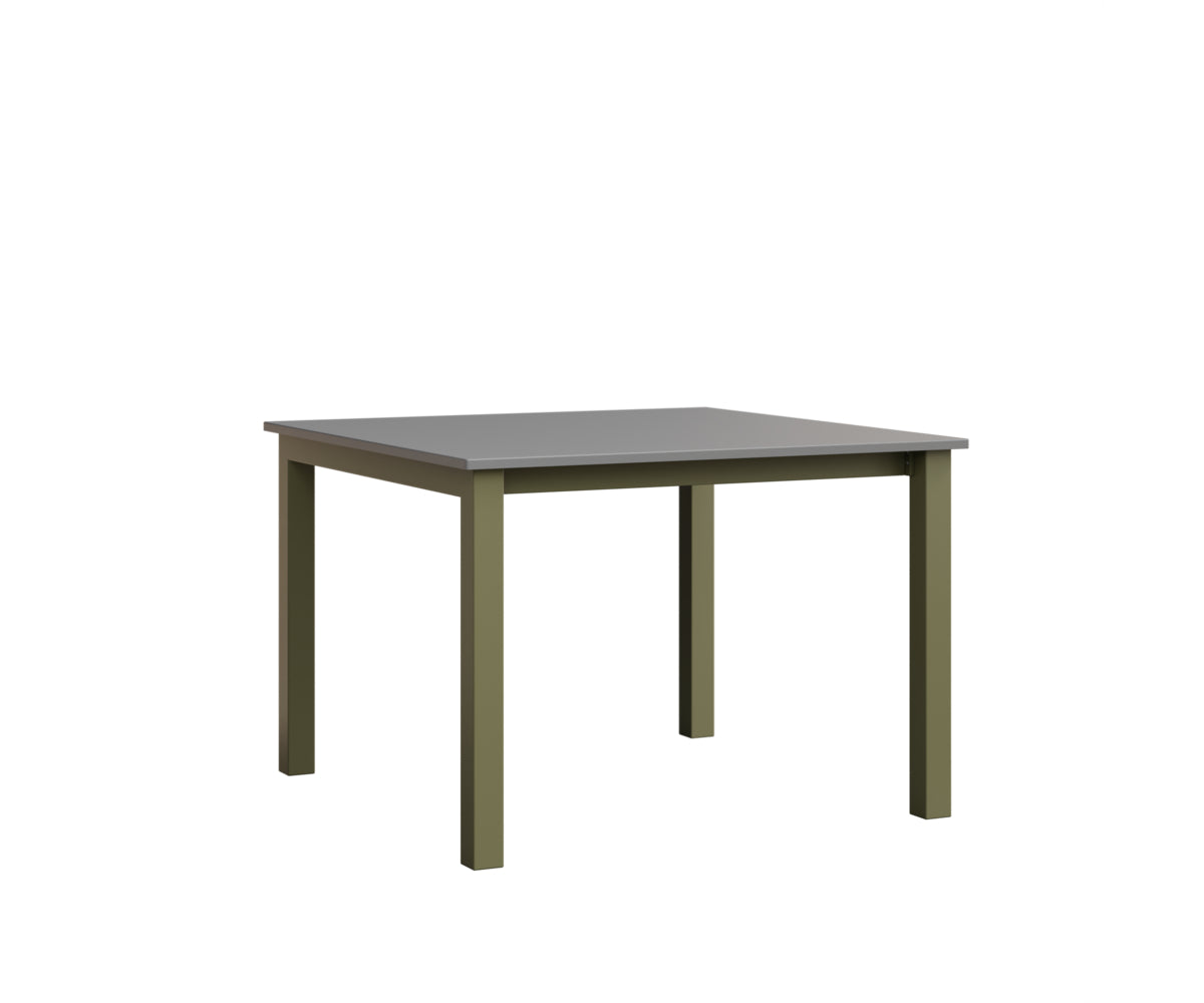 Berkley Expandable 42" x 42" Table