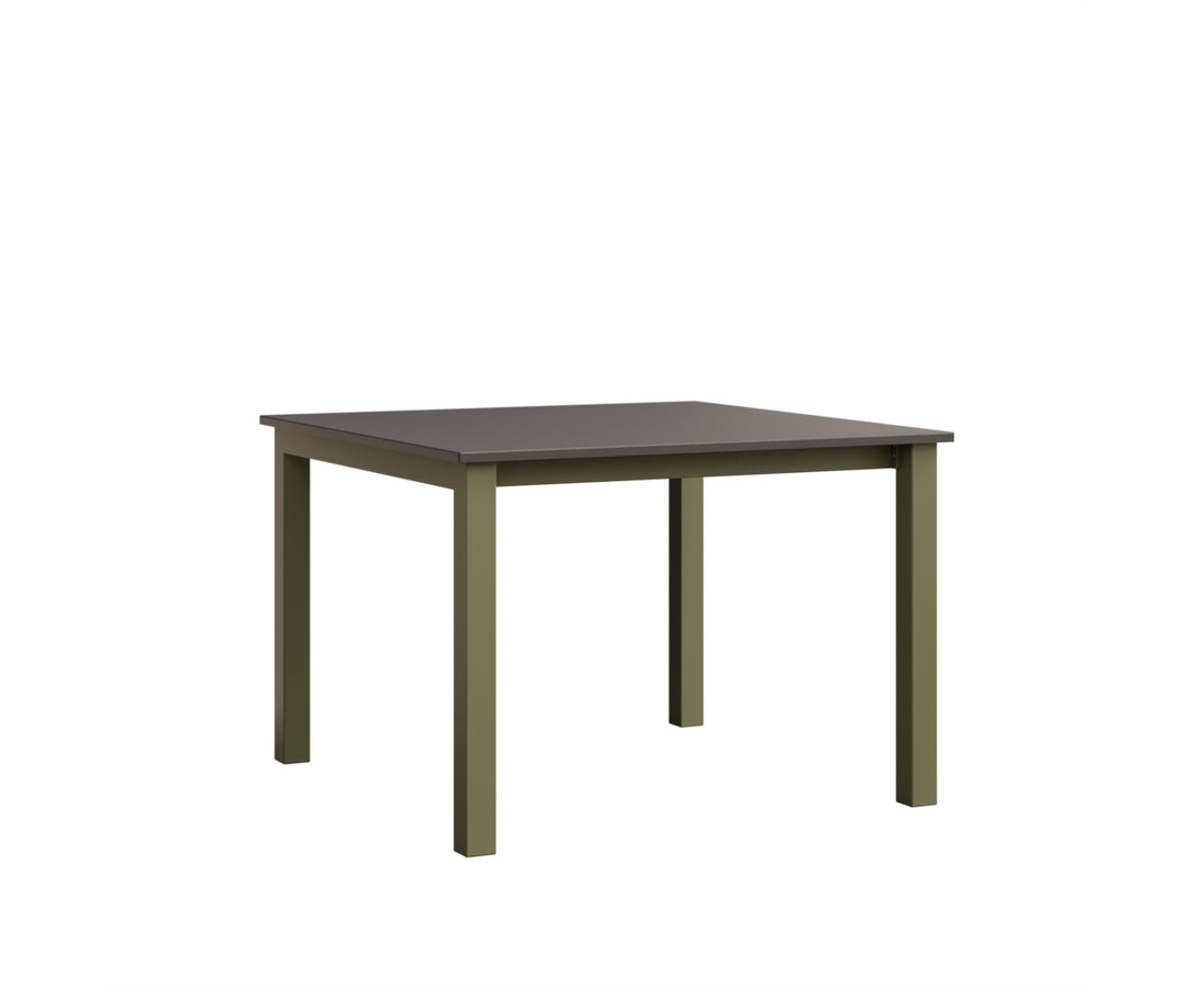 Berkley Expandable 42" x 42" Table