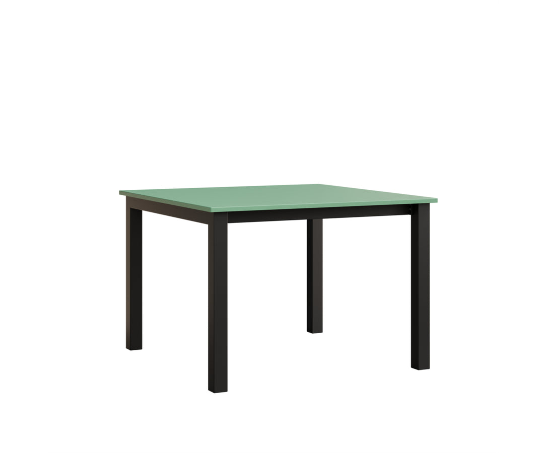 Berkley Expandable 42" x 42" Table