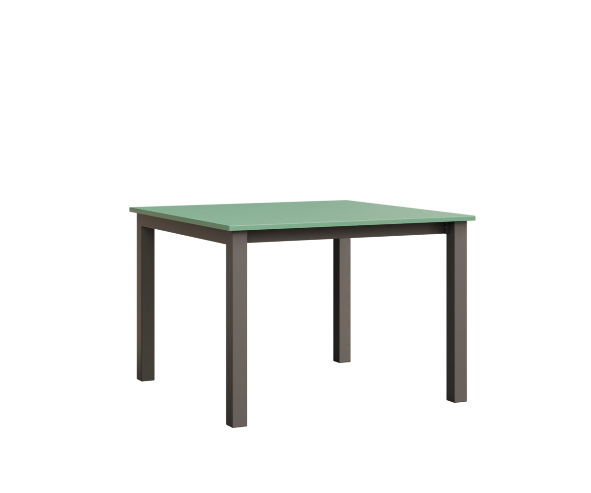 Berkley Expandable 42" x 42" Table