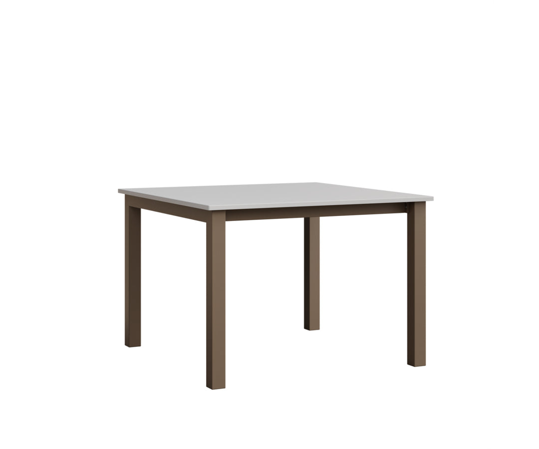 Berkley Expandable 42" x 42" Table