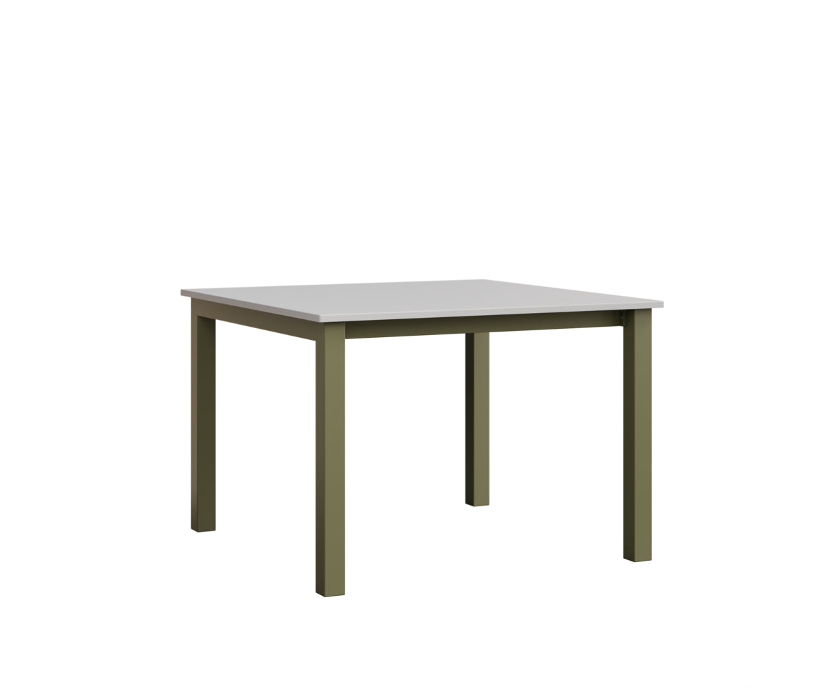 Berkley Expandable 42" x 42" Table