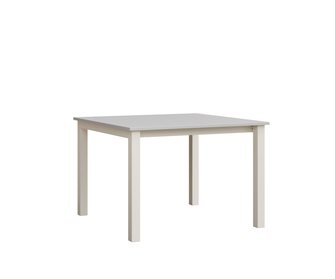 Berkley Expandable 42" x 42" Table