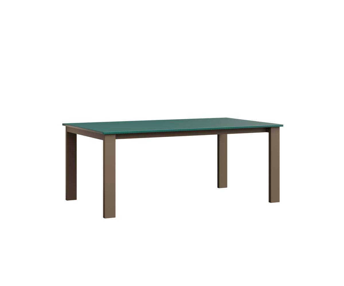 Berkley Expandable 42" x 72" Table