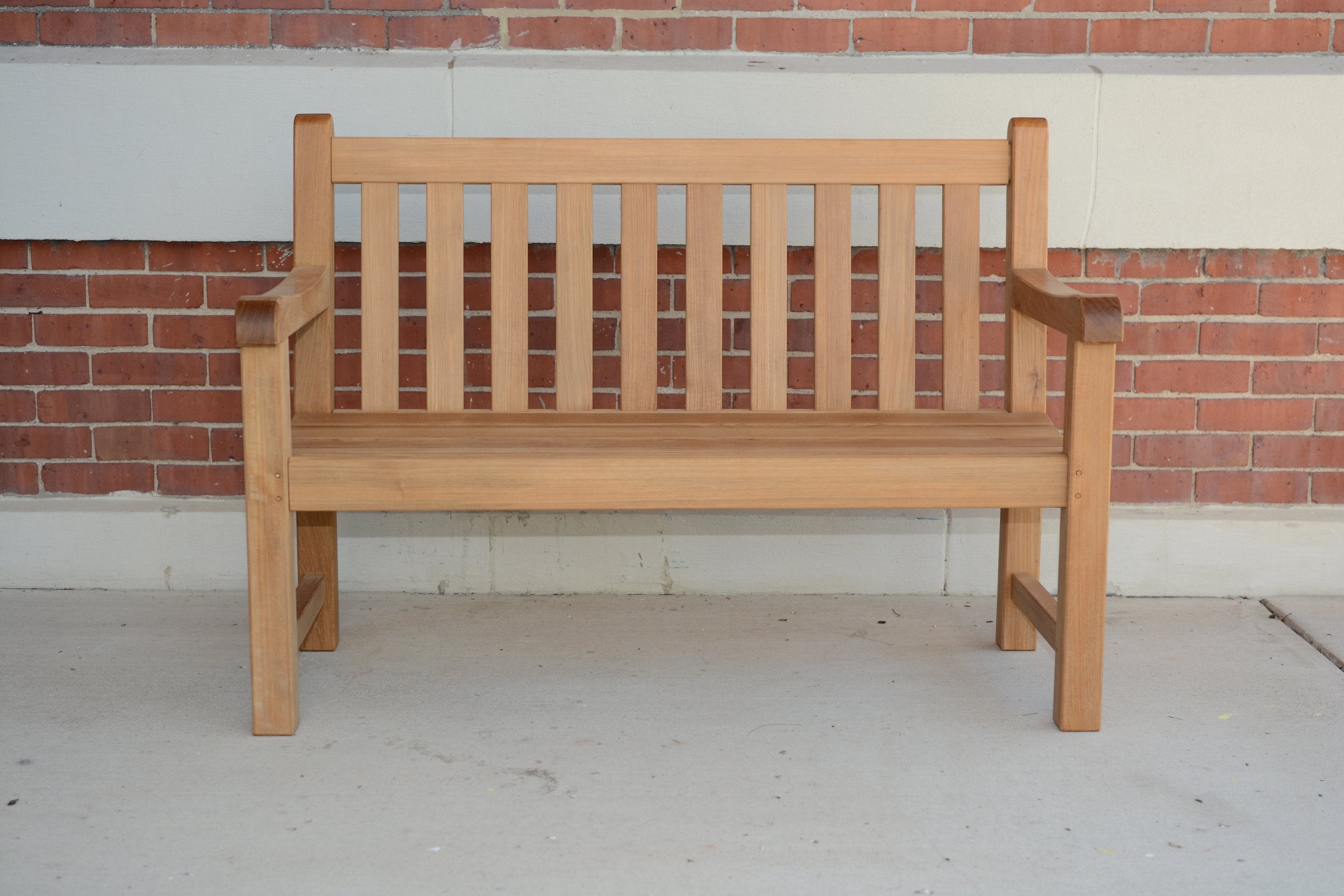 Three Birds Casual Columbia