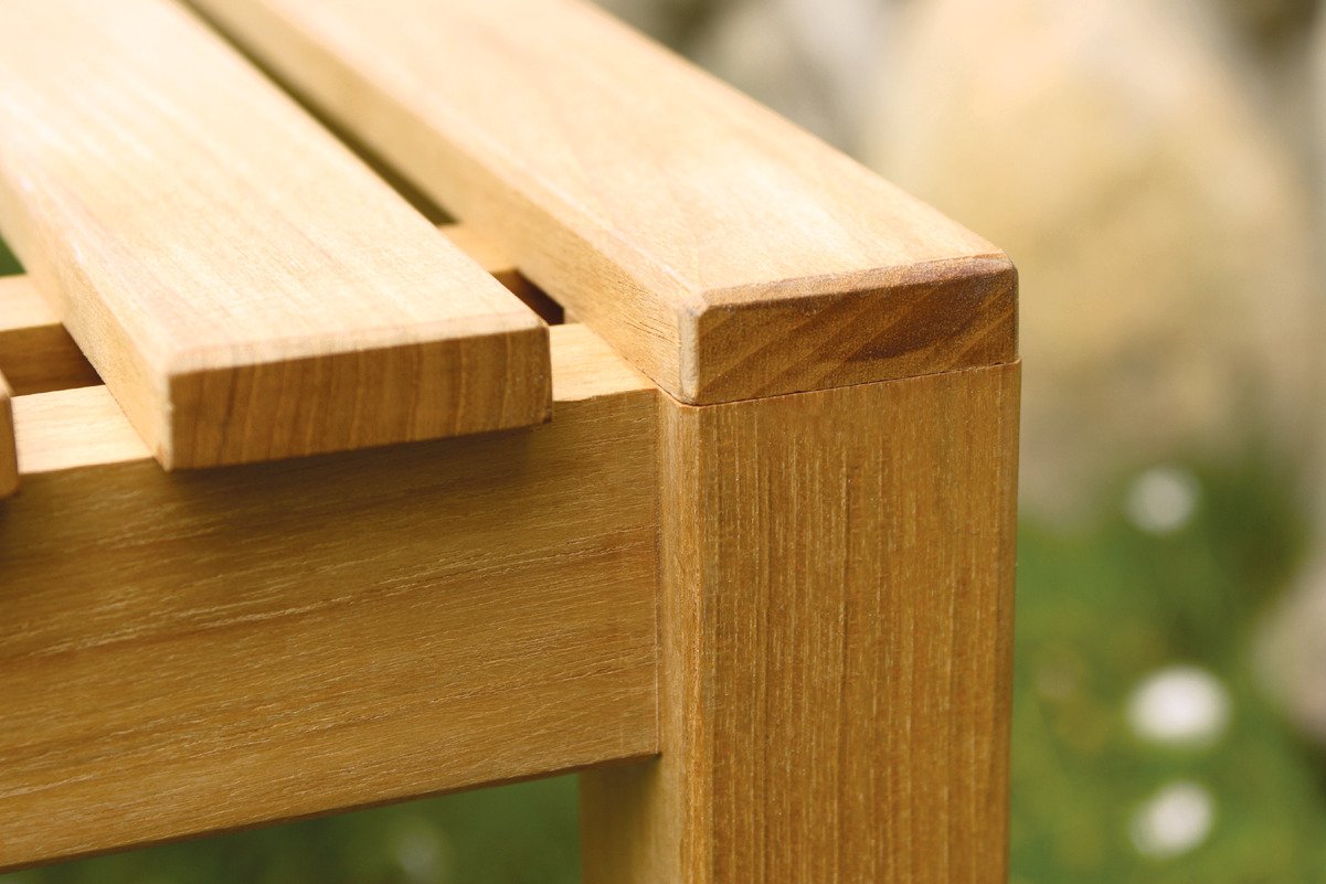 Three Birds Casual Charleston