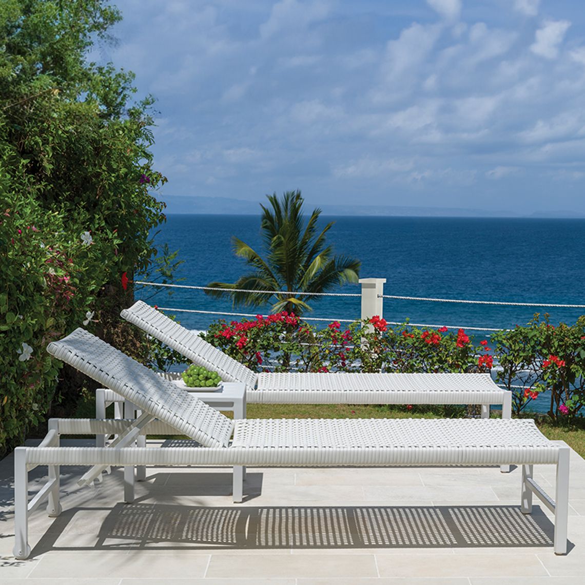 Catherine Aluminum Adj. Chaise Lounge W/Wheels