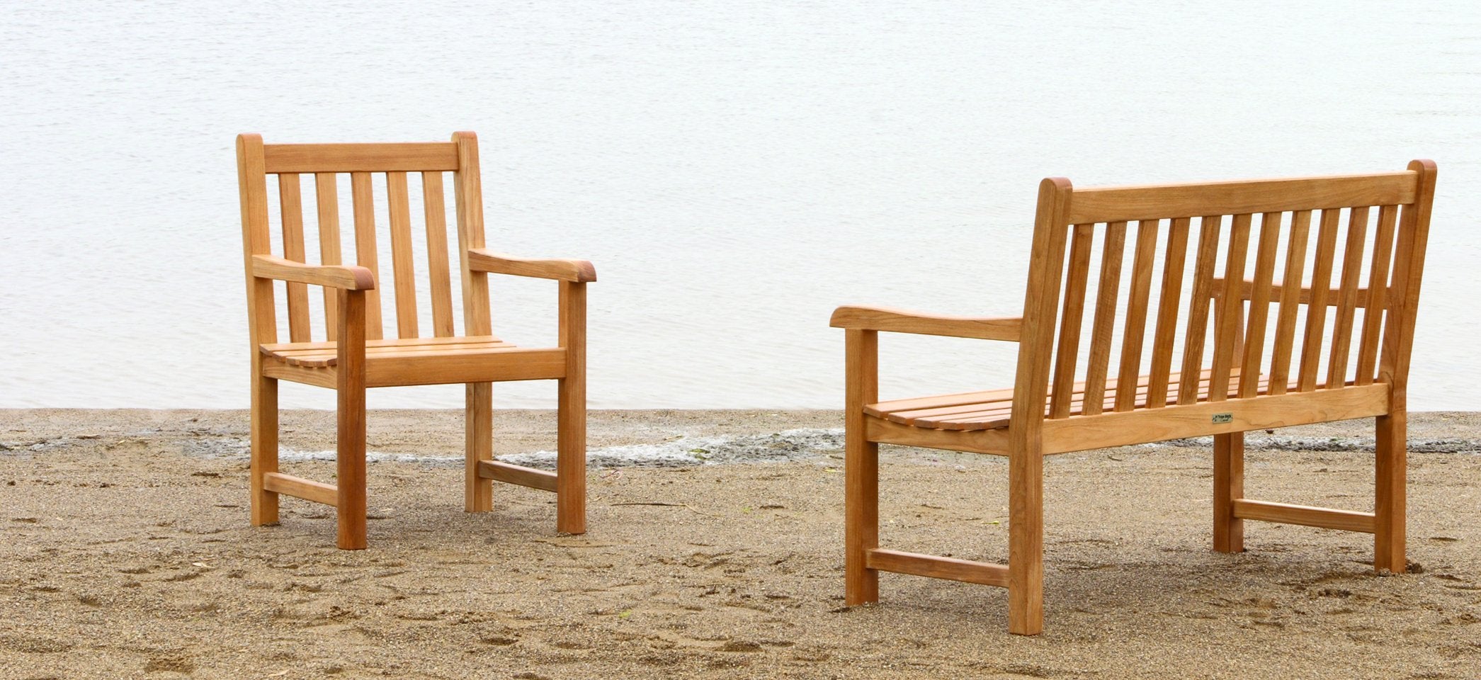 Three Birds Casual Classic