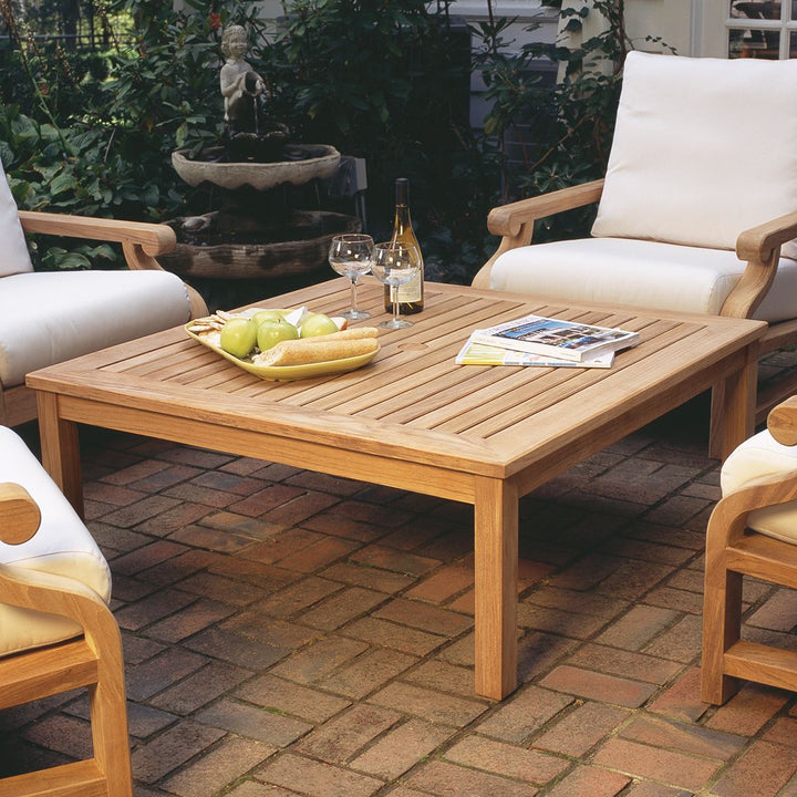 Classic 43.5" Coffee Table W/Umbrella Hole