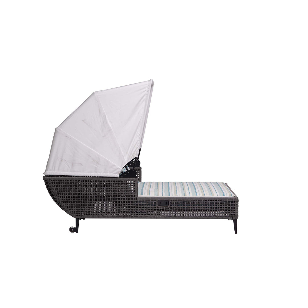 ratana-genval-daybed-with-sunbrella-canopy-6