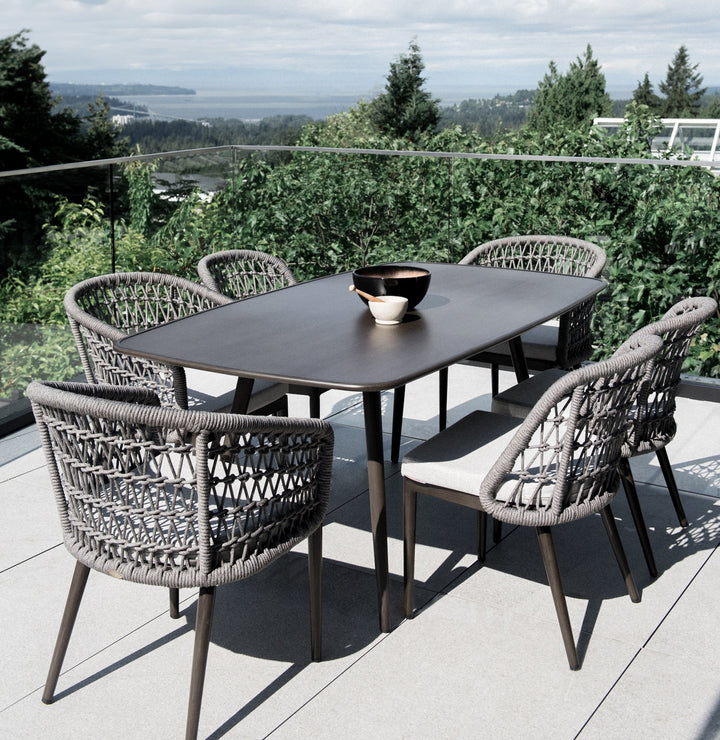 ratana-alinea-39-inch-square-dining-table-with-umbrella-hole-3