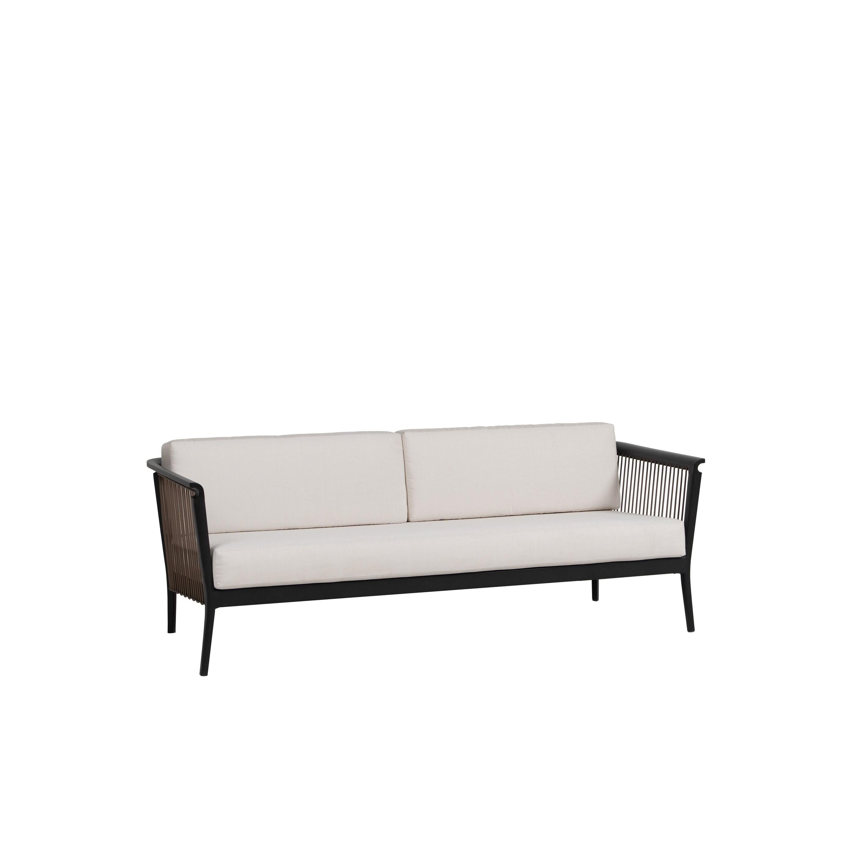ratana-copacabana-cushion-sofa-2