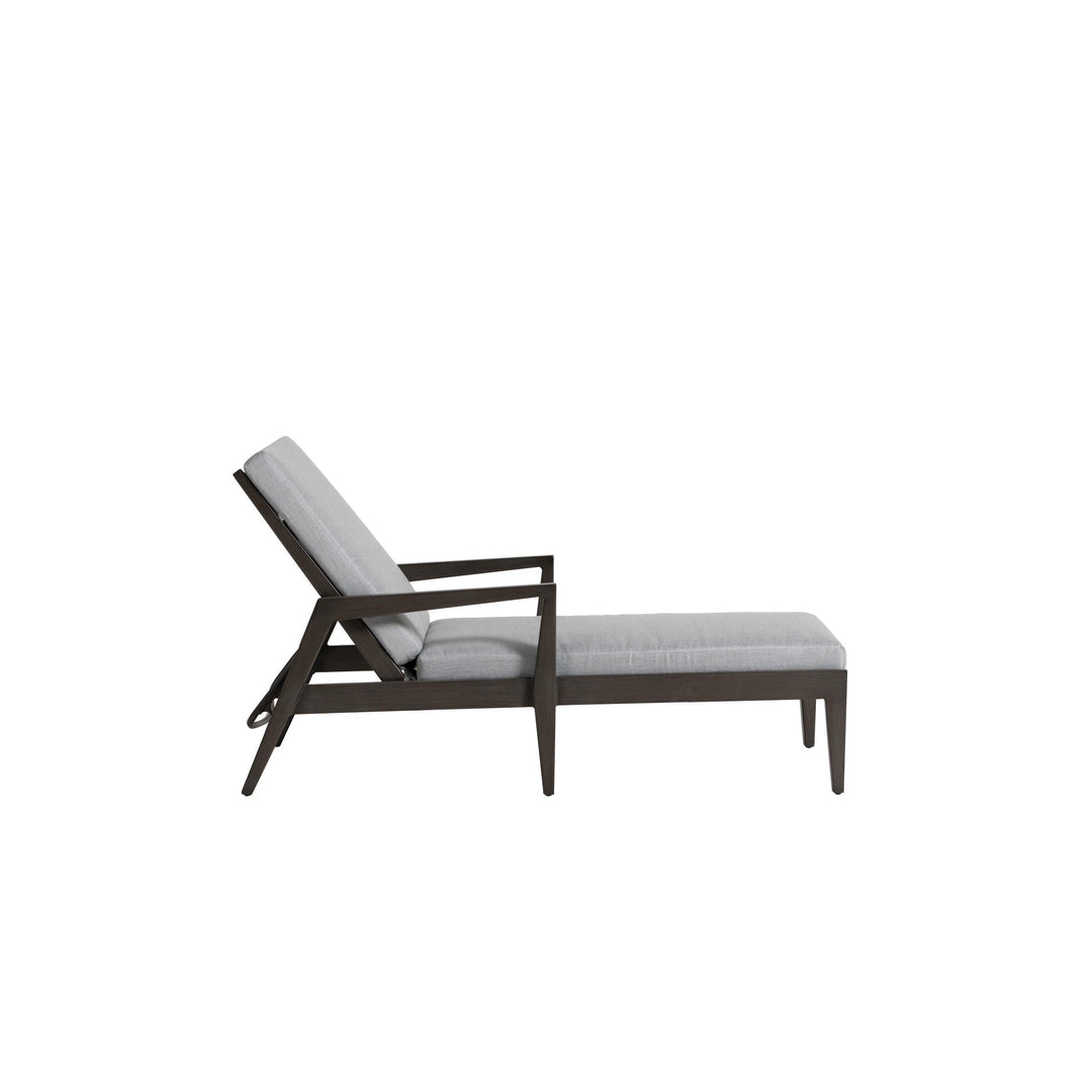 ratana-lucia-adjustable-cushion-chaise-lounger-9