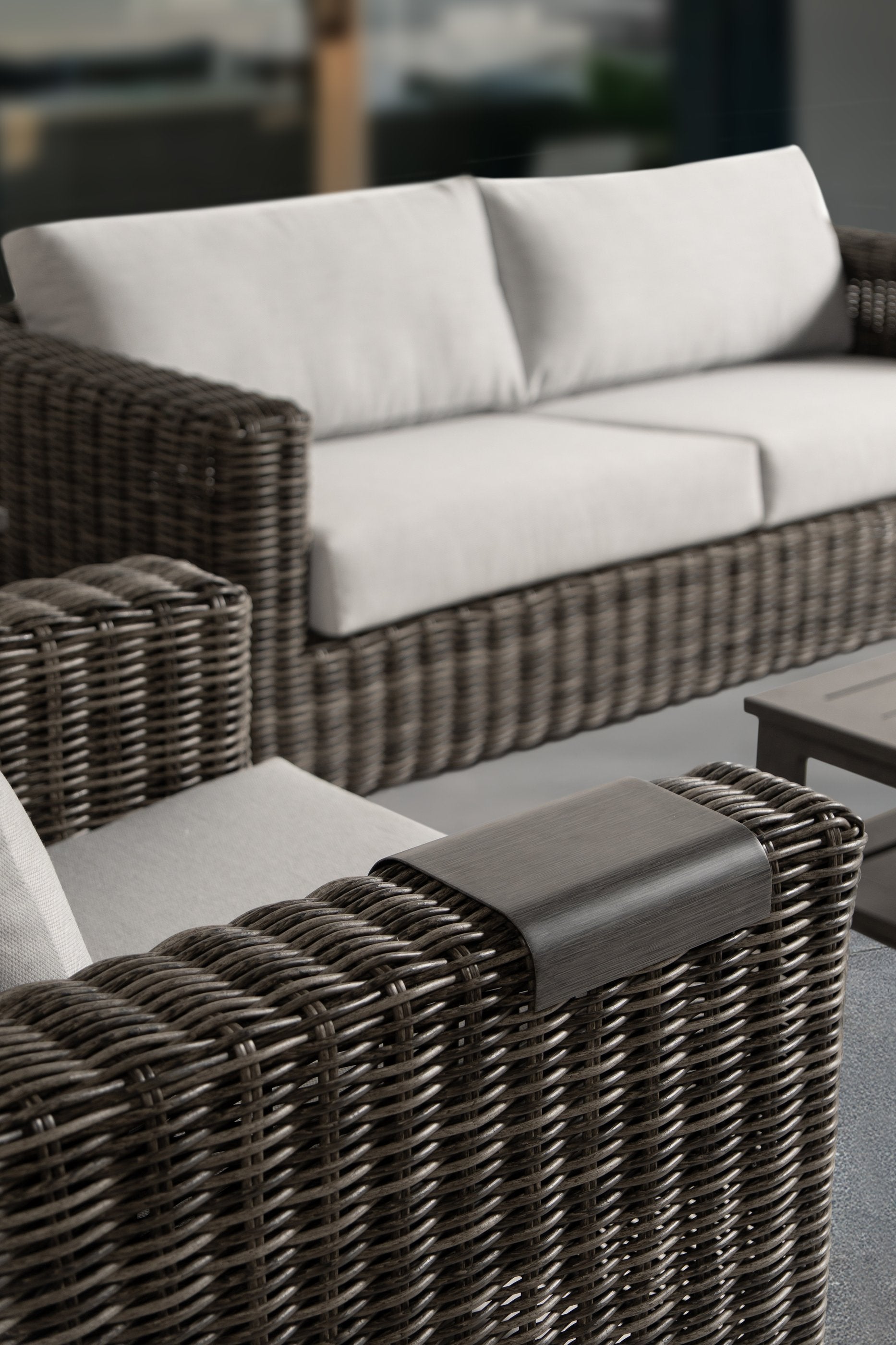 ratana-cubo-club-chair-2