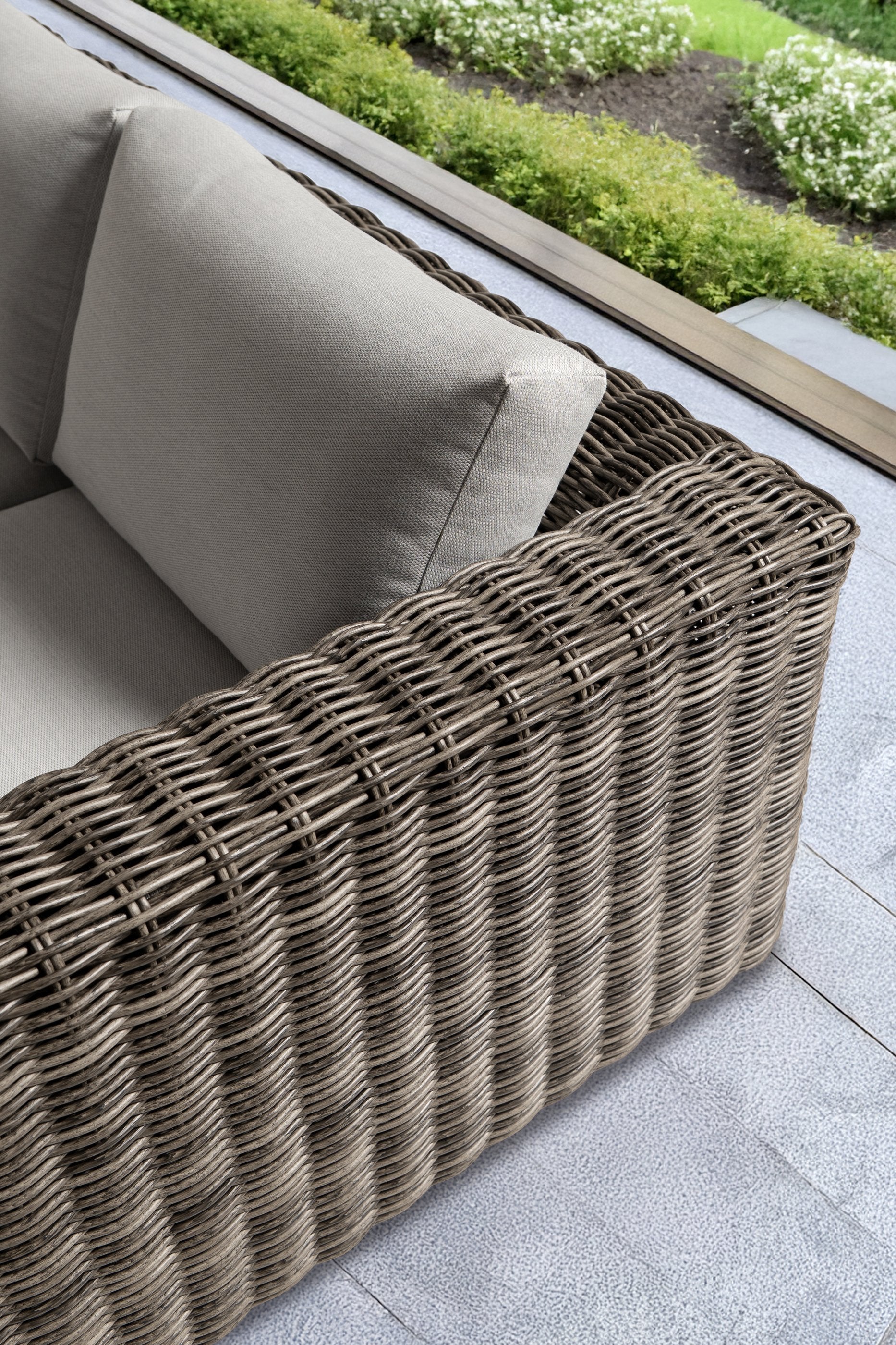 ratana-cubo-2-5-seater-sofa-2