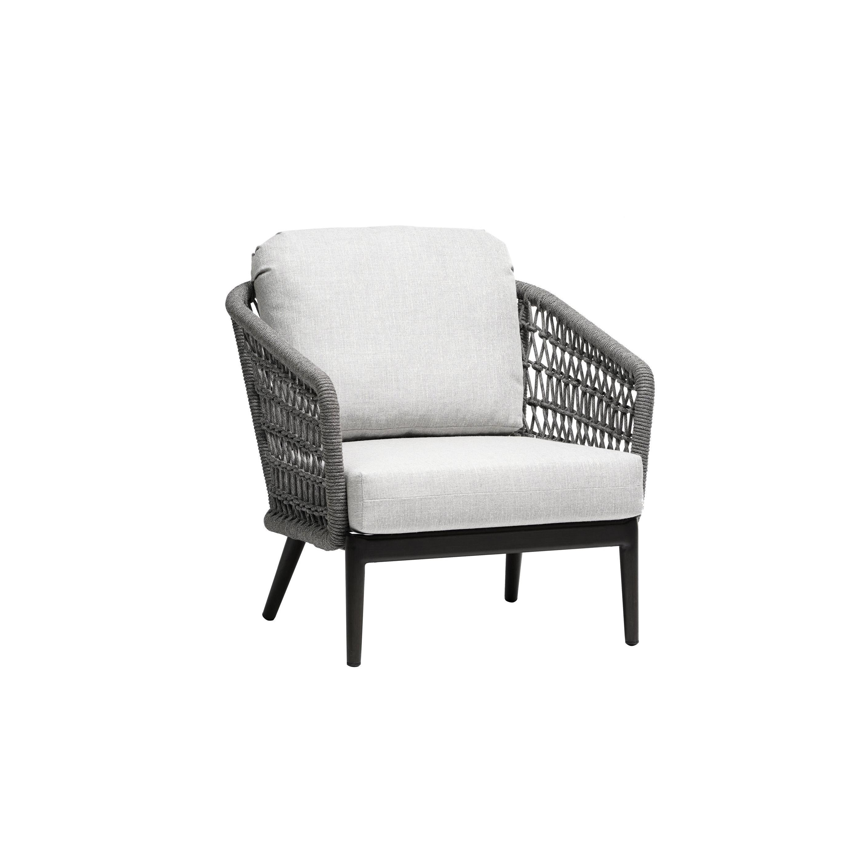 ratana-poinciana-deep-seating-club-chair-2