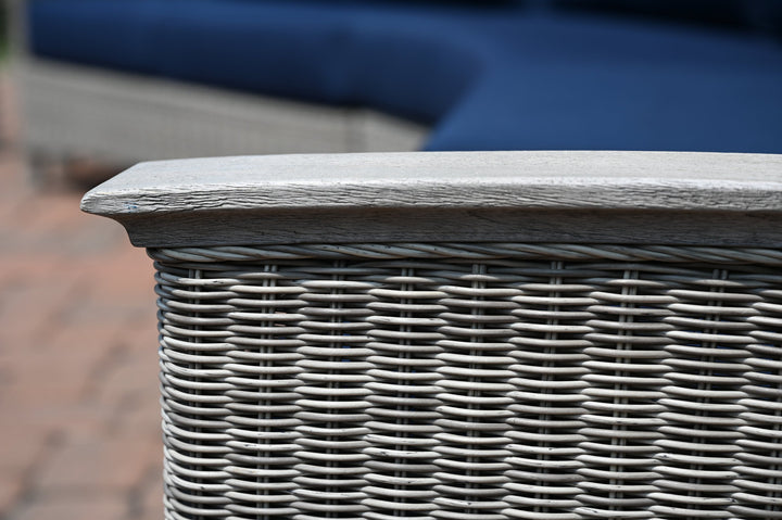 Three Birds Casual Bella-Lifestyle Image