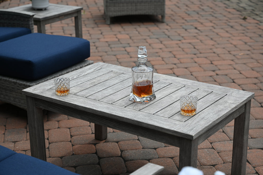 Three Birds Casual Shelburne-Lifestyle Image